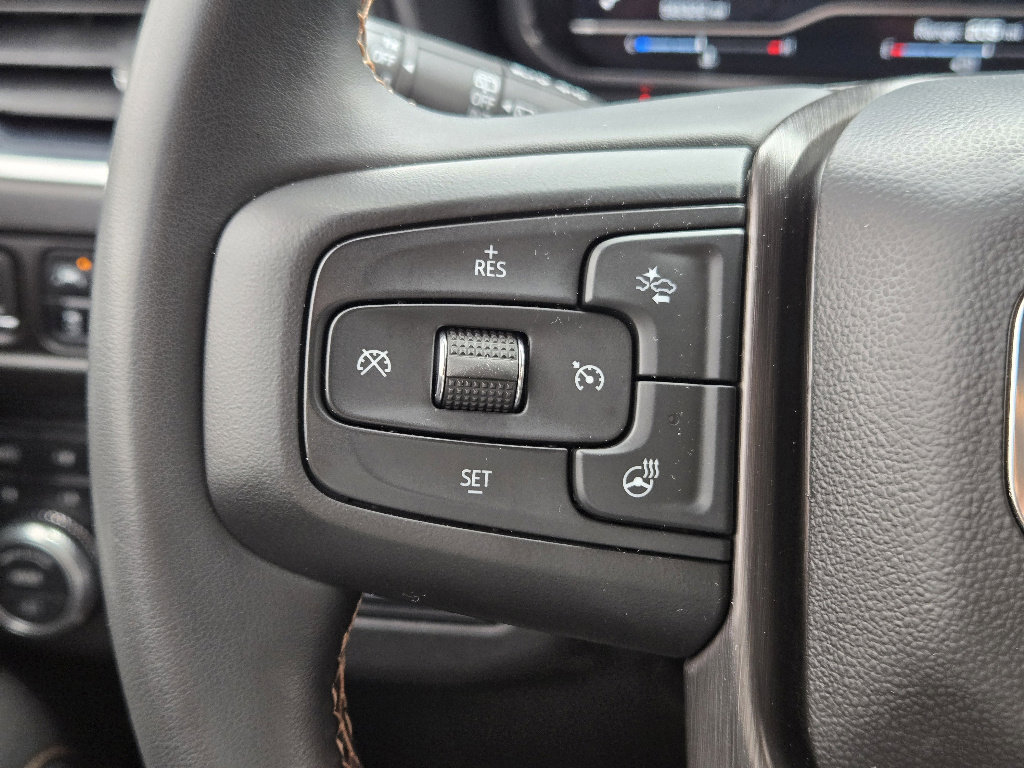 Used 2023 GMC Yukon AT4 w/ AT4 Premium Plus Package image 28