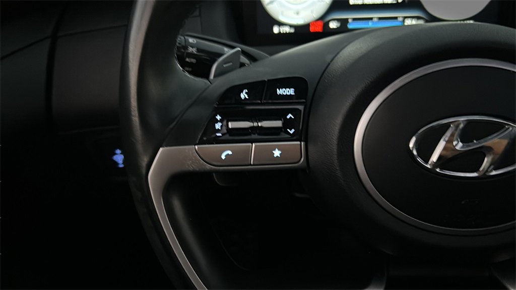 Used 2022 Hyundai Santa Cruz SEL Premium w/ Cargo Package image 3