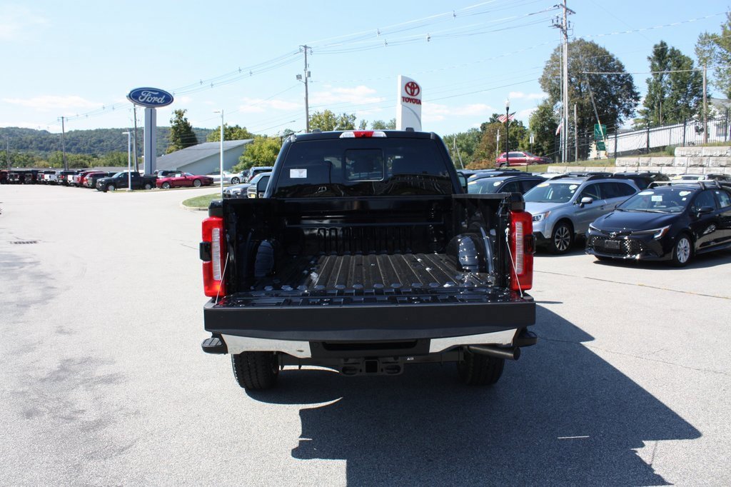 New 2026 Ford F350 Lariat image 6