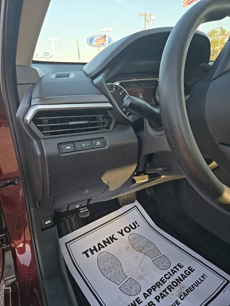 Used 2025 Nissan Altima 2.5 SV image 11