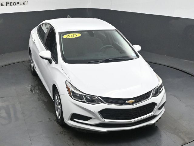 Used 2017 Chevrolet Cruze LS FWD image 50