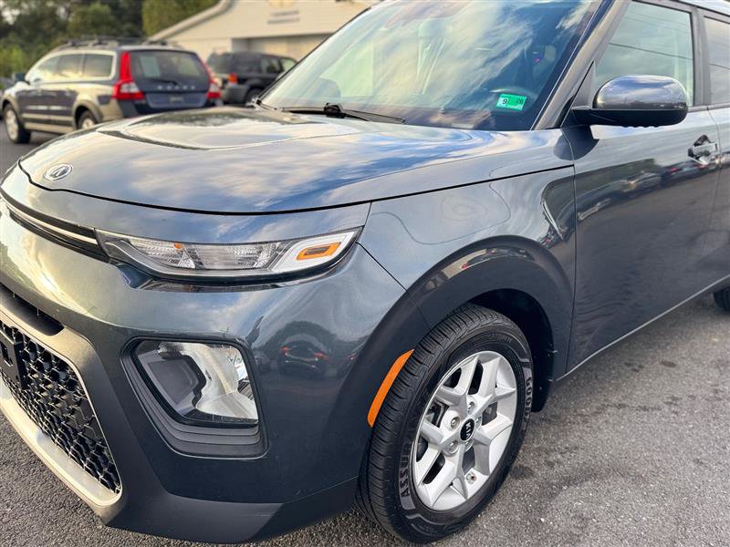 Used 2020 Kia Soul S image 11