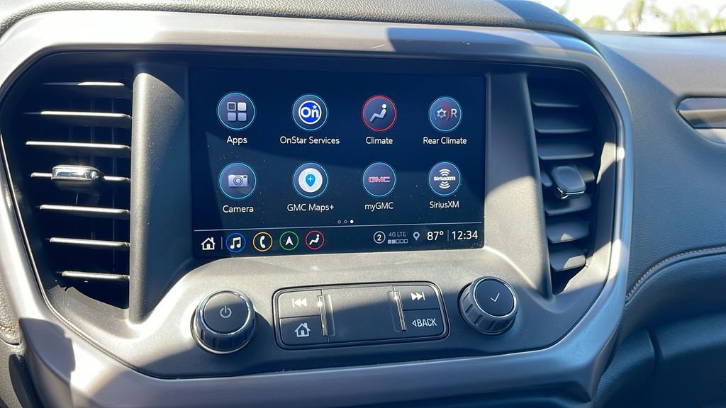 Used 2023 GMC Acadia AT4 w/ Technology Package image 17