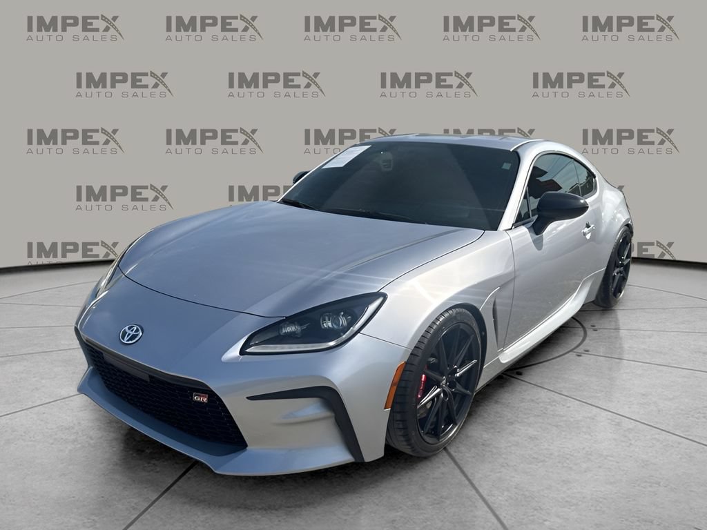 Used 2025 Toyota GR86 w/ Performance Package