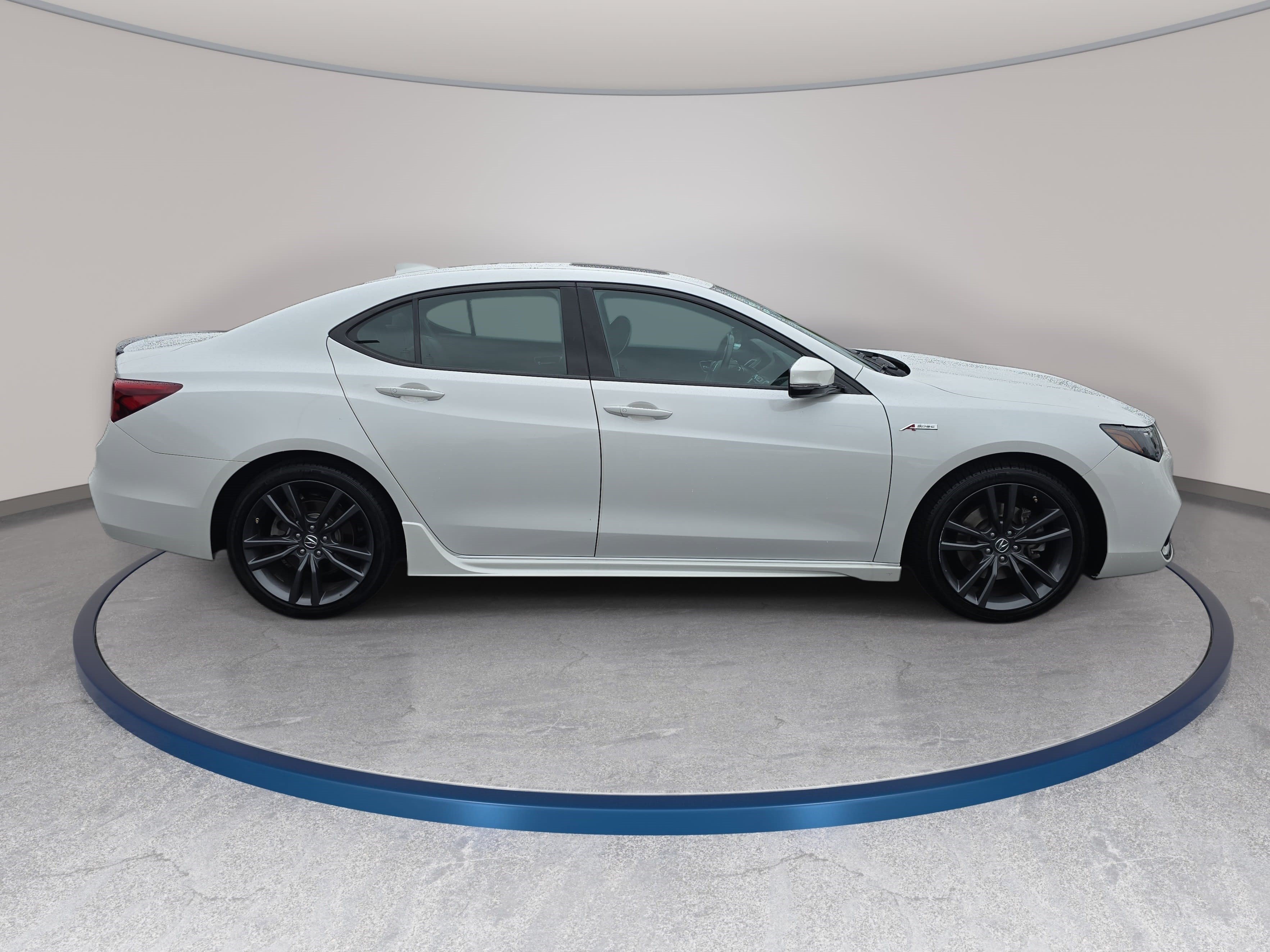 Used 2019 Acura TLX w/ Technology & A-SPEC Package FWD image 4