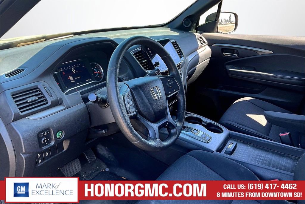 Used 2021 Honda Passport Sport image 16