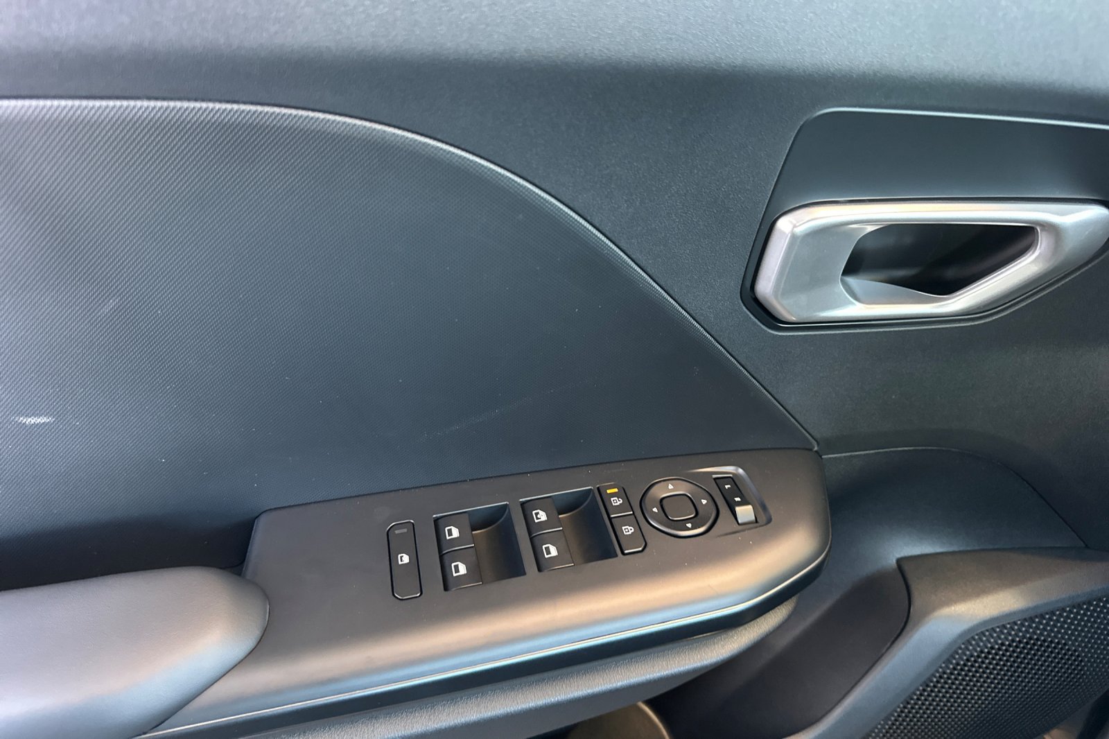 New 2026 Kia K4 FWD image 11