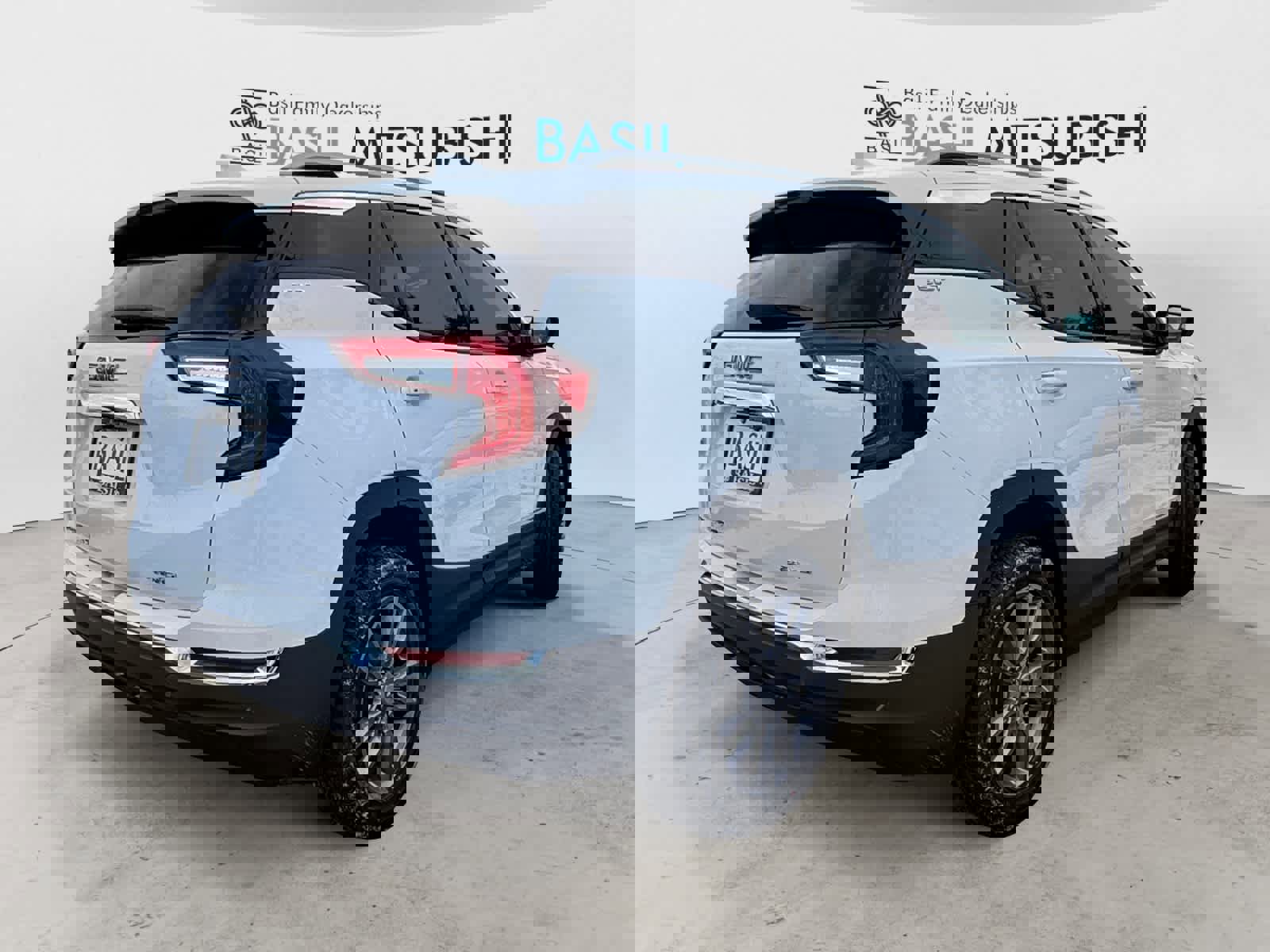 Used 2023 GMC Terrain SLT image 5