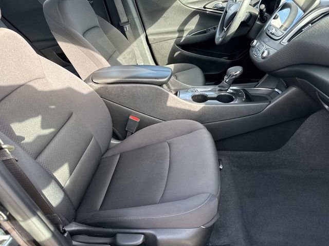 Used 2023 Chevrolet Malibu LT image 8