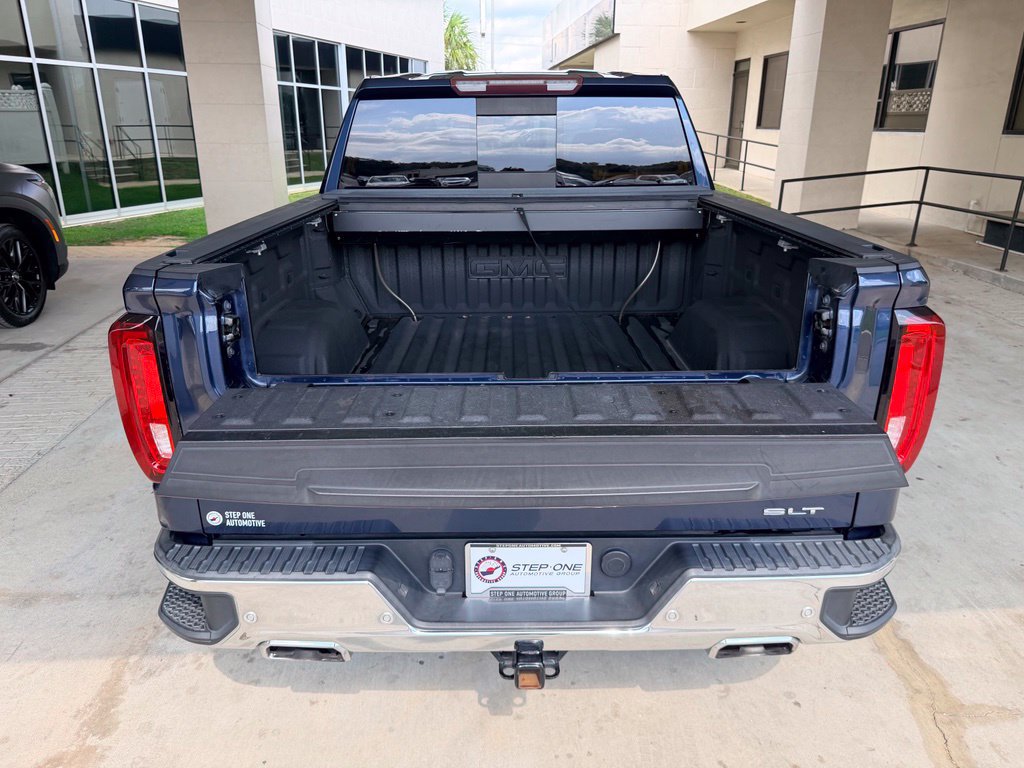 Used 2020 GMC Sierra 1500 SLT w/ SLT Premium Plus Package AWD/4WD image 32