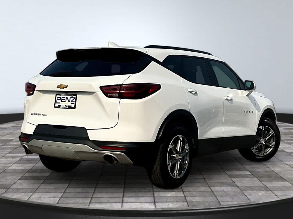 Used 2024 Chevrolet Blazer LT w/ Convenience Package AWD/4WD image 7