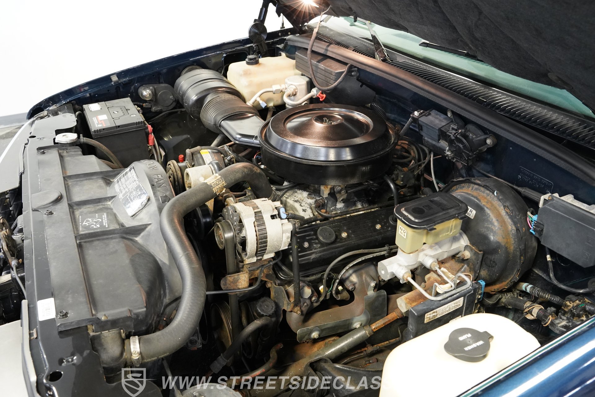 Used 1989 Chevrolet Silverado 1500 2WD Regular Cab image 33