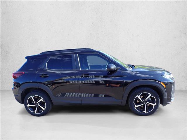Used 2023 Chevrolet TrailBlazer RS w/ Convenience Package FWD image 9