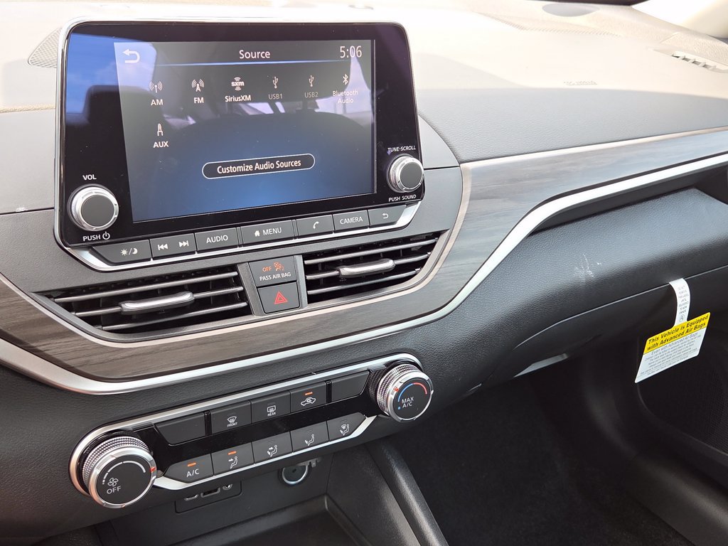 New 2026 Nissan Altima 2.5 SV AWD/4WD image 24
