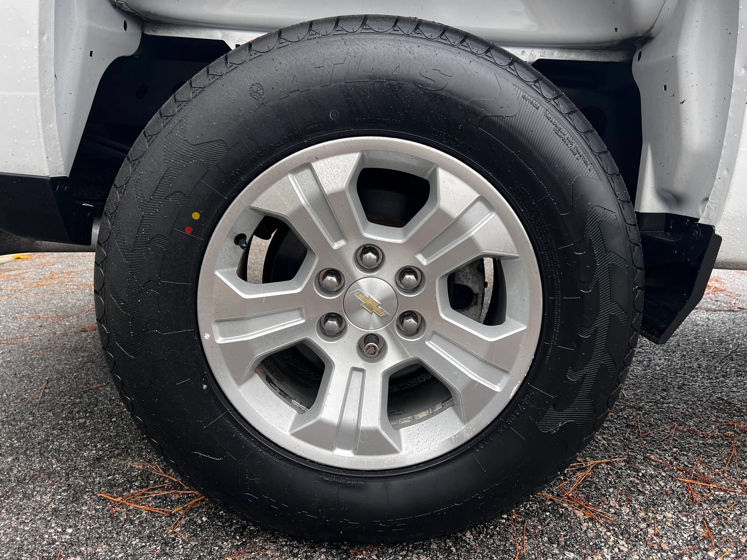 Used 2017 Chevrolet Silverado 1500 W/T RWD image 23