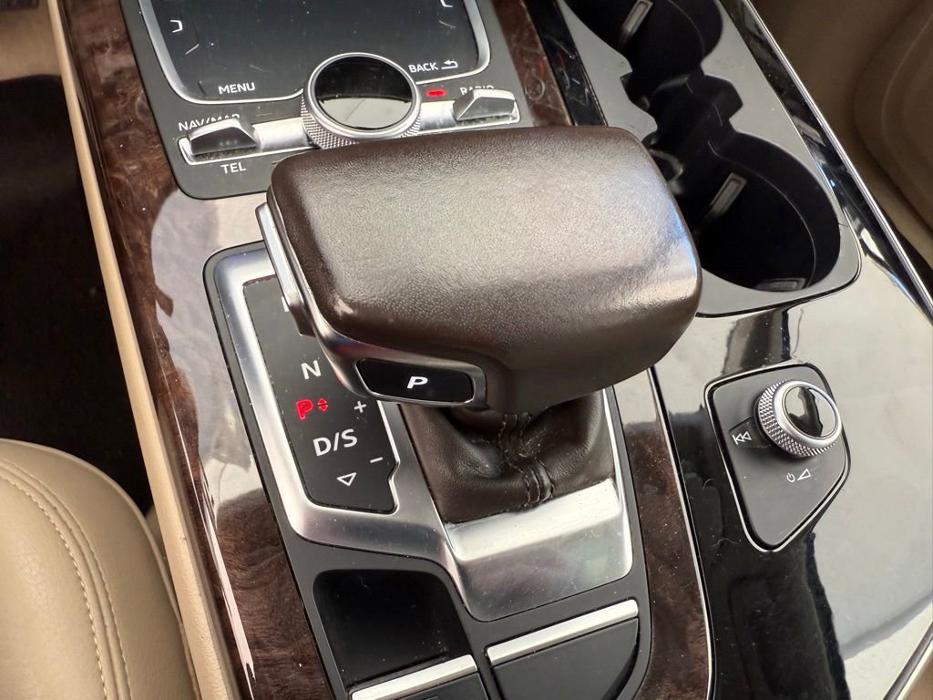 Used 2018 Audi Q7 3.0T Prestige AWD/4WD image 21