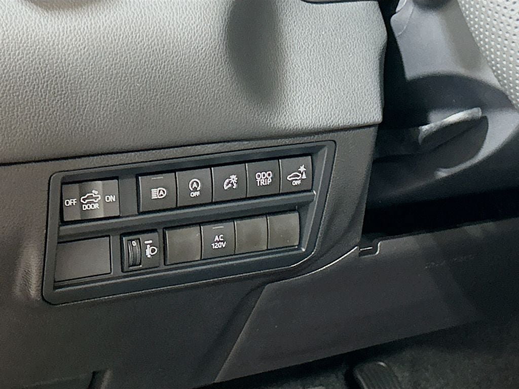 New 2026 Toyota Tundra Limited RWD image 11