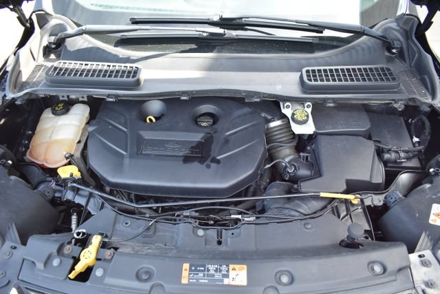 Used 2015 Ford Escape Titanium w/ Canadian Touring Package AWD/4WD image 50