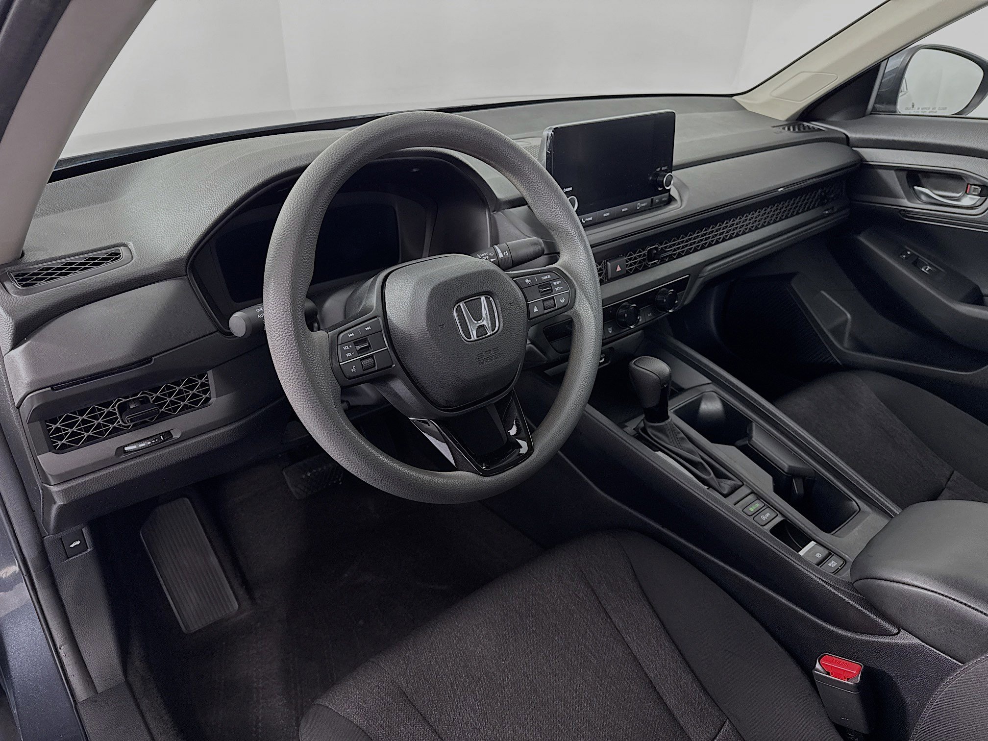 Certified 2023 Honda Accord LX image 9
