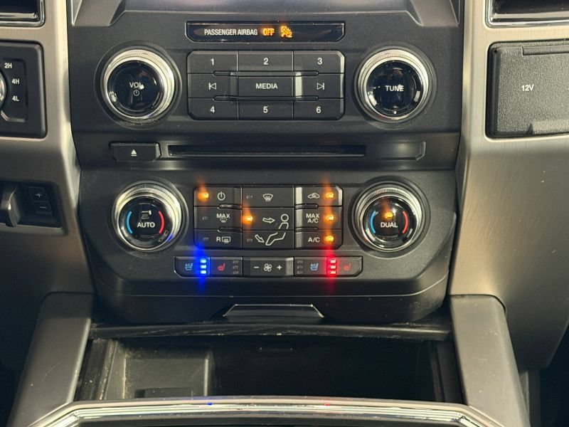 Used 2018 Ford F350 Platinum w/ Platinum Ultimate Package AWD/4WD image 85