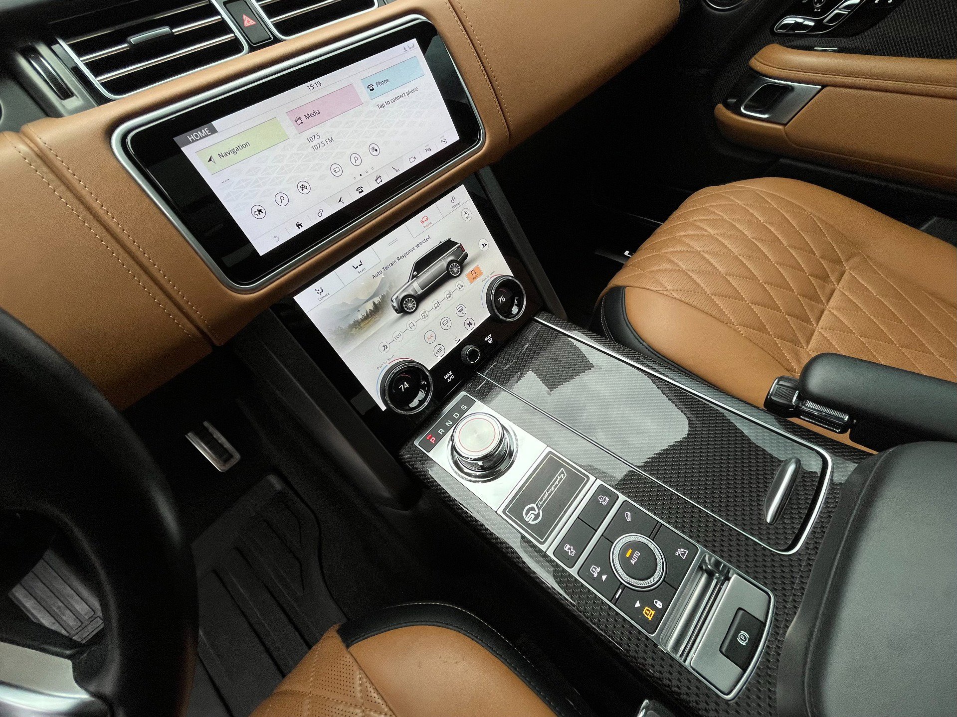 Used 2019 Land Rover Range Rover SV Autobiography Dynamic image 16