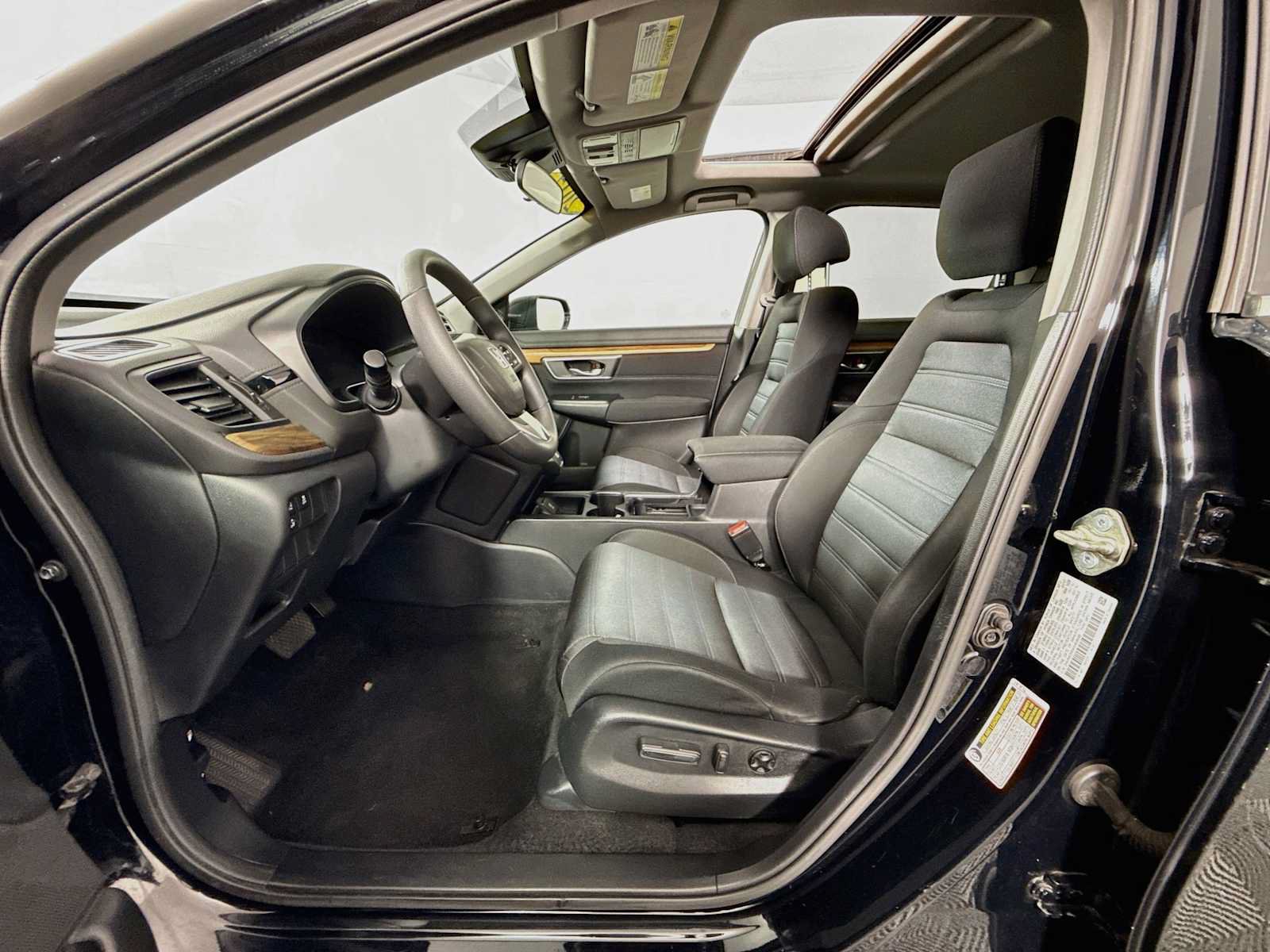 Used 2017 Honda CR-V EX image 17