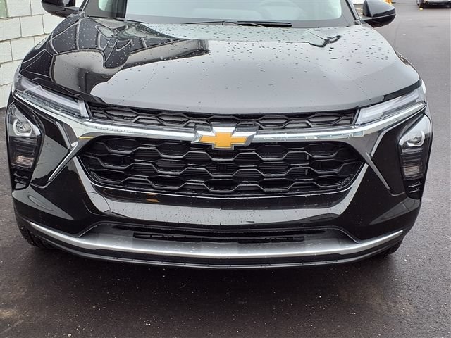 New 2026 Chevrolet Trax LT w/ LT Convenience Package FWD image 23