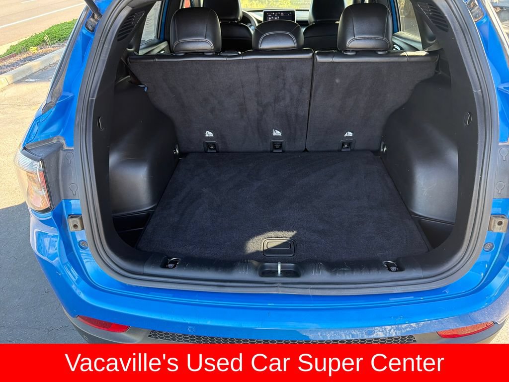 Used 2025 Jeep Compass Trailhawk AWD/4WD image 22