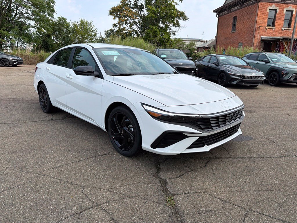 New 2026 Hyundai Elantra SEL Sport