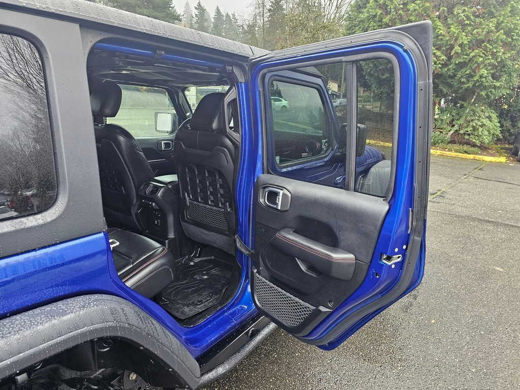 Used 2018 Jeep Wrangler Unlimited Rubicon image 24