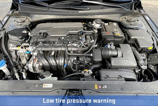 New 2025 Hyundai Elantra SEL image 13