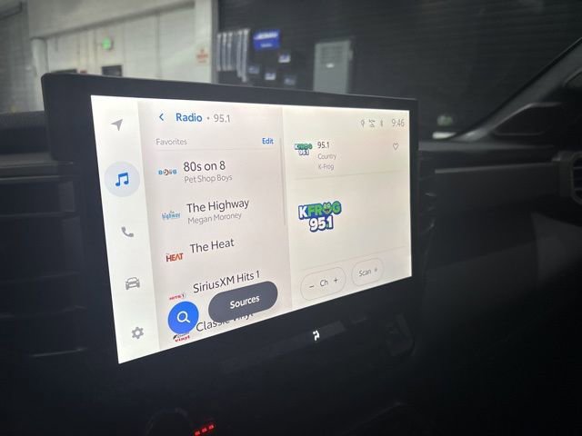 Used 2025 Toyota Tundra Limited image 37