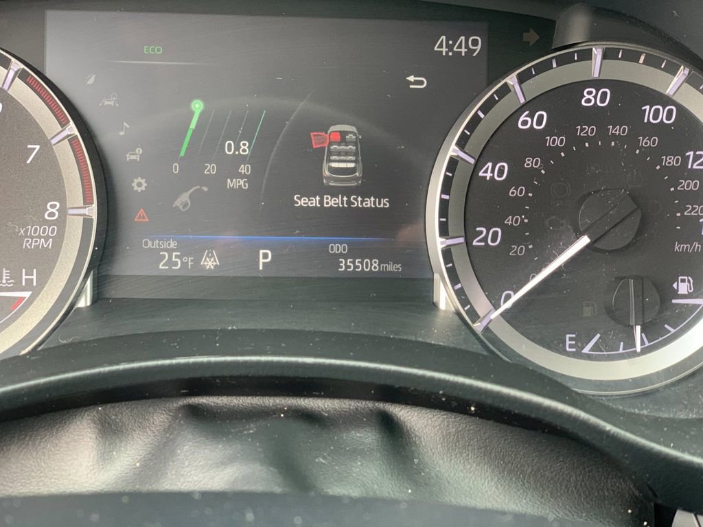 Used 2023 Toyota Highlander XLE image 31