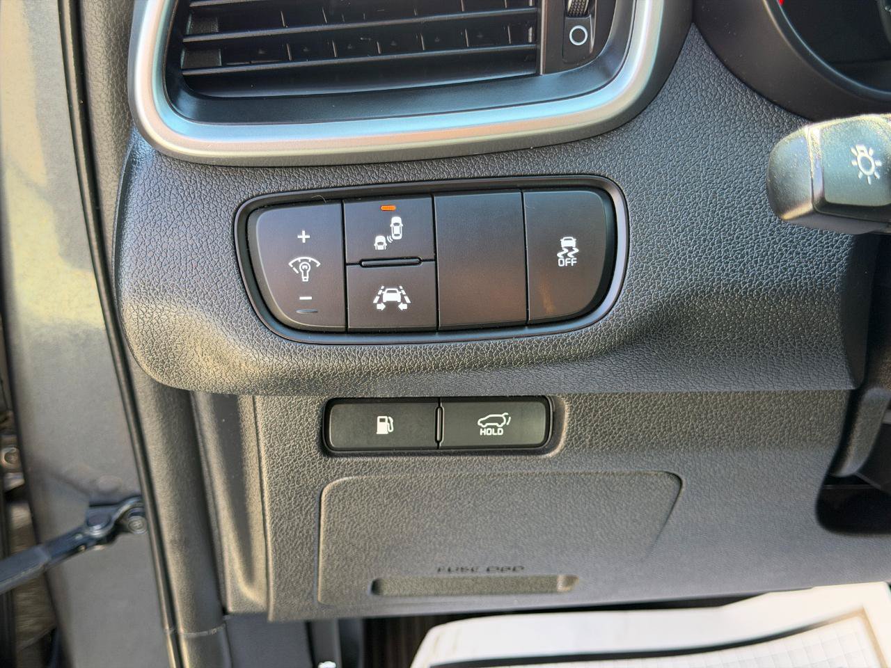 Used 2019 Kia Sorento EX AWD/4WD image 18
