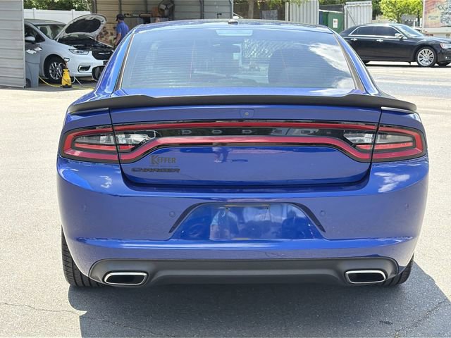 Used 2021 Dodge Charger SXT w/ Blacktop Package RWD image 12