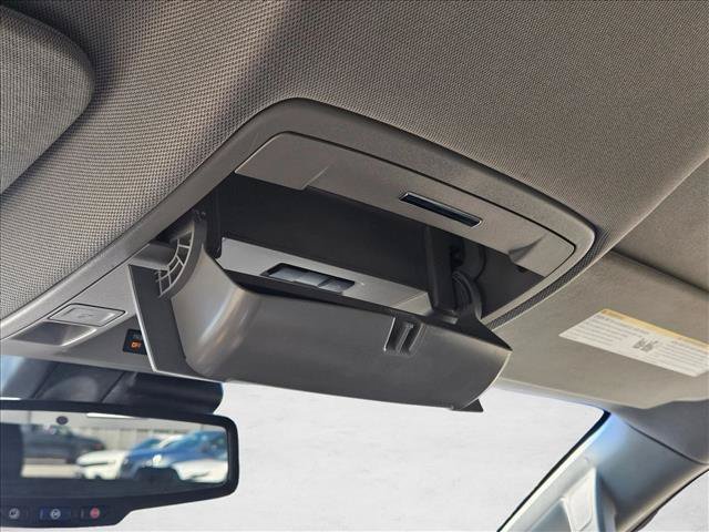 Used 2020 GMC Yukon SLT RWD image 13