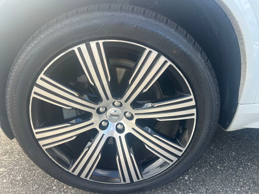 Used 2022 Volvo XC90 T6 Inscription w/ Advanced Package image 6