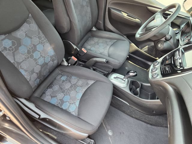 Used 2022 Hyundai Kona Limited w/ Cargo Package FWD image 14