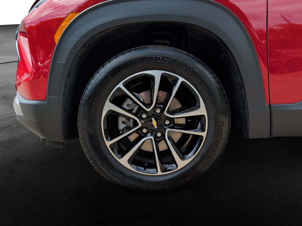 Used 2026 Chevrolet TrailBlazer LT AWD/4WD image 9