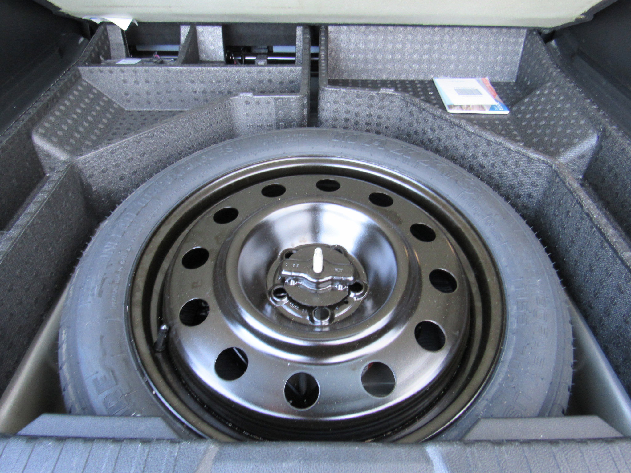 Used 2024 Ford Edge Titanium image 41