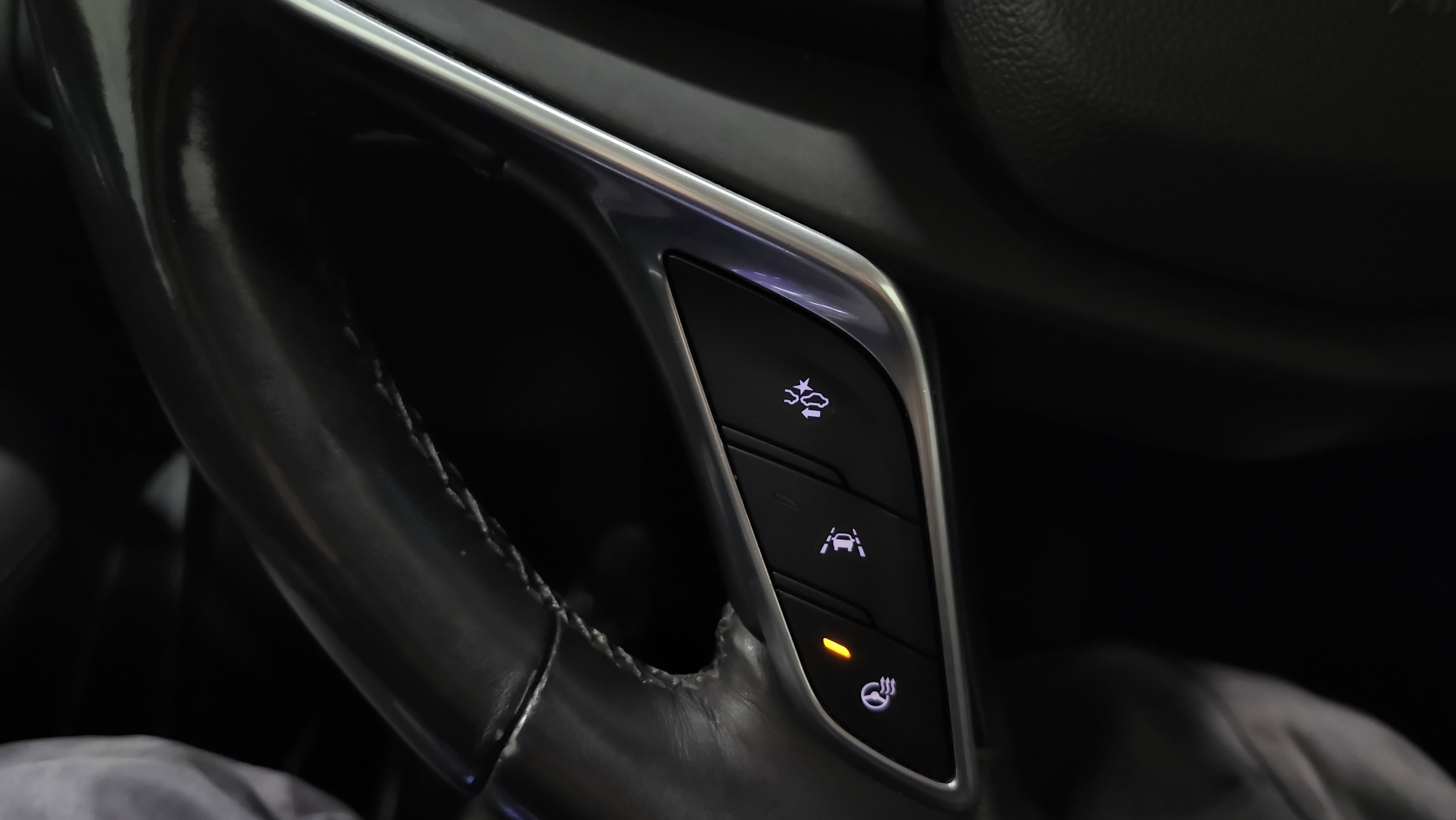 Used 2017 Cadillac XT5 Luxury image 11