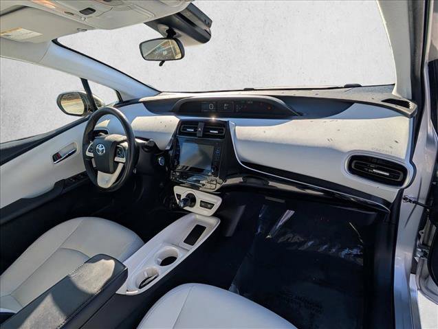 Used 2016 Toyota Prius Three Touring image 19