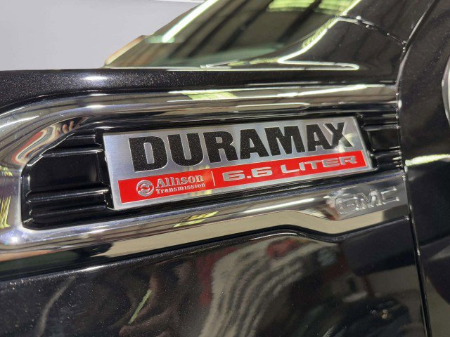 Used 2022 GMC Sierra 2500 Denali w/ Denali Black Diamond Edition image 20