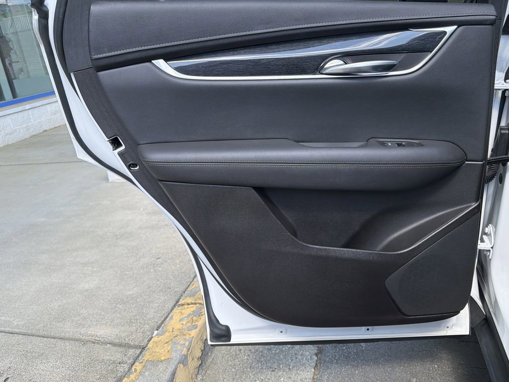 Certified 2022 Cadillac XT5 Premium Luxury image 26