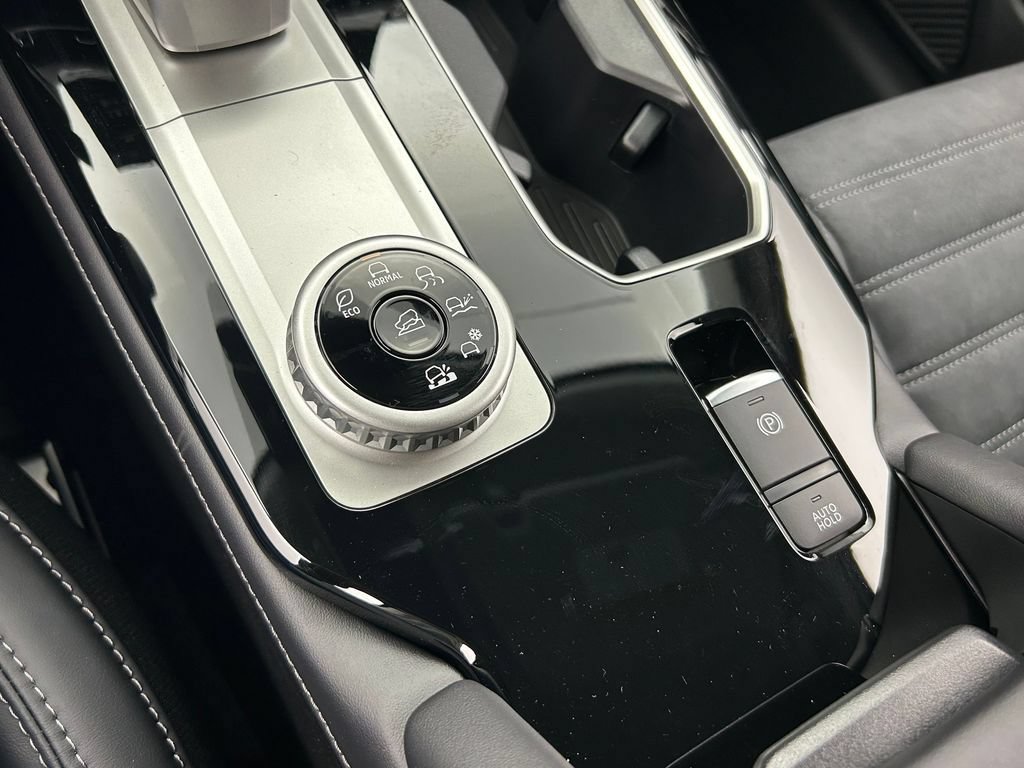 New 2026 Mitsubishi Outlander SE AWD/4WD image 31