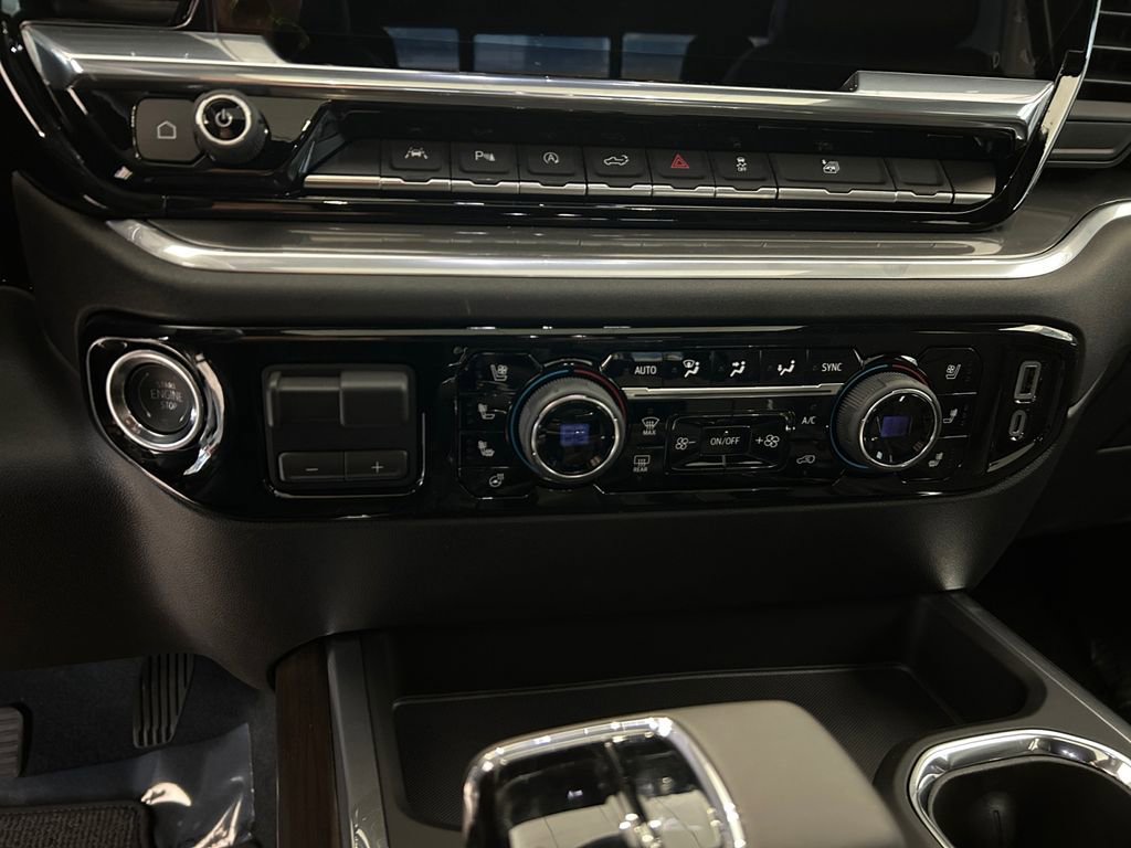 New 2026 Chevrolet Silverado 1500 High Country w/ Midnight Edition image 33