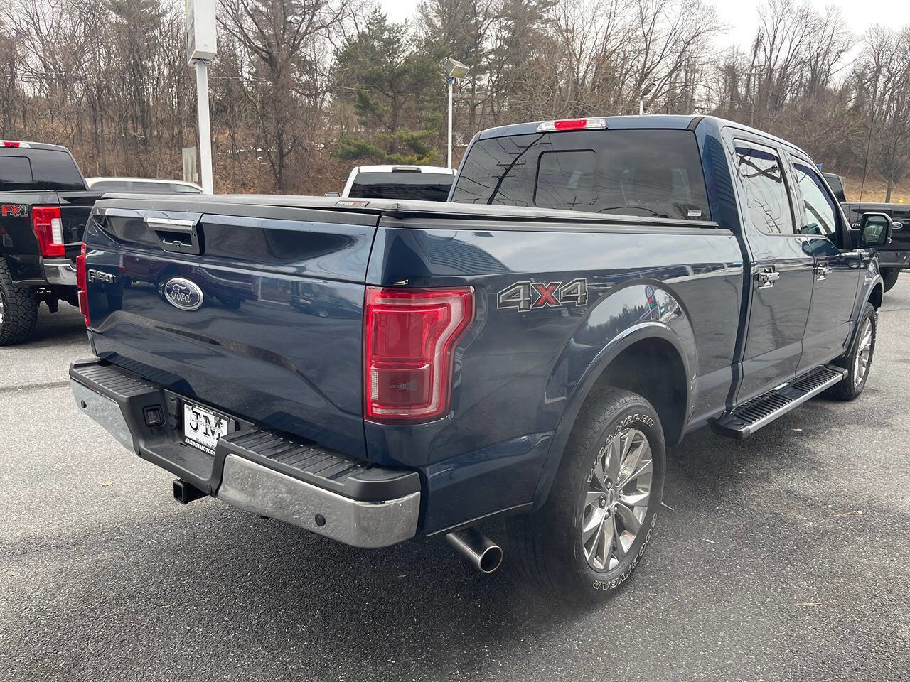 Used 2017 Ford F150 Lariat w/ Equipment Group 502A Luxury image 10