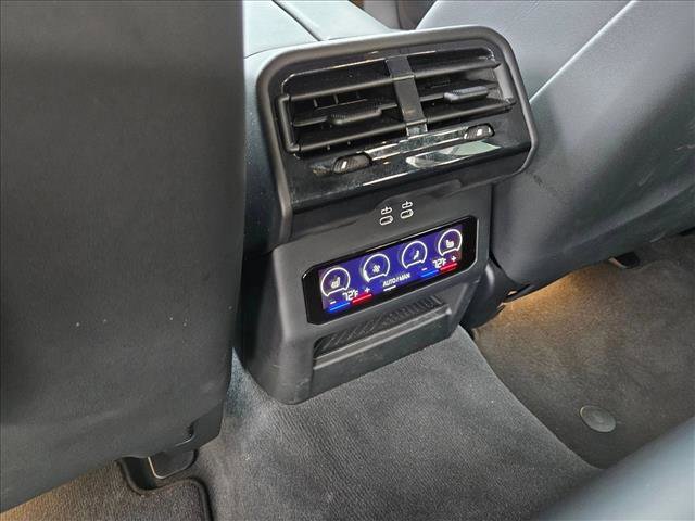 Used 2025 BMW M5 Touring image 18