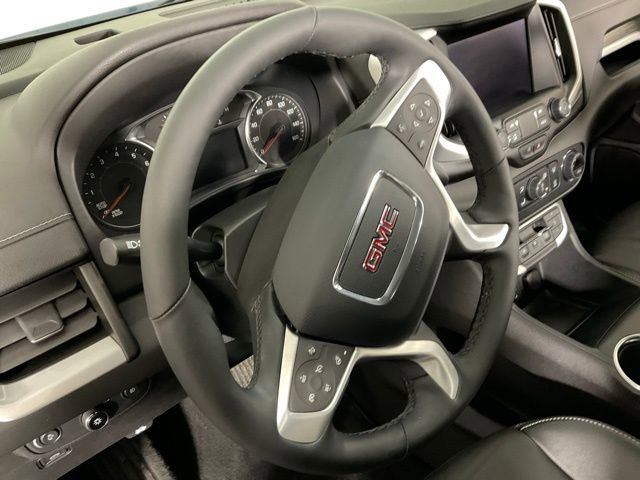 Used 2024 GMC Terrain SLT image 22