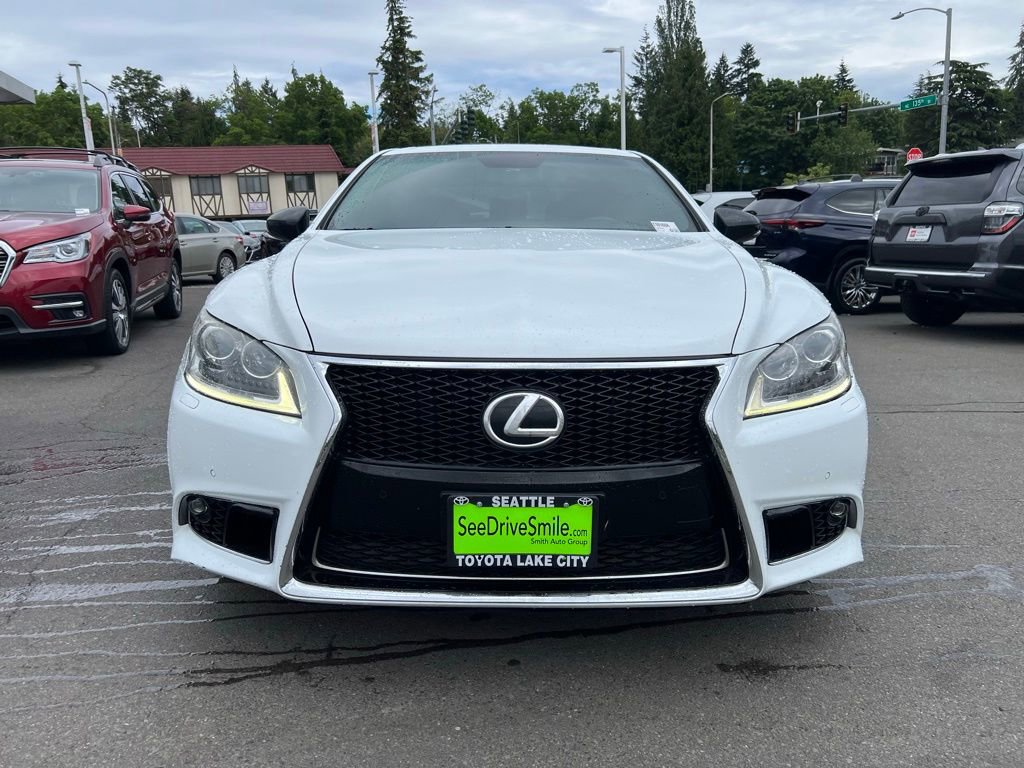 Used 2015 Lexus LS 460 AWD image 2